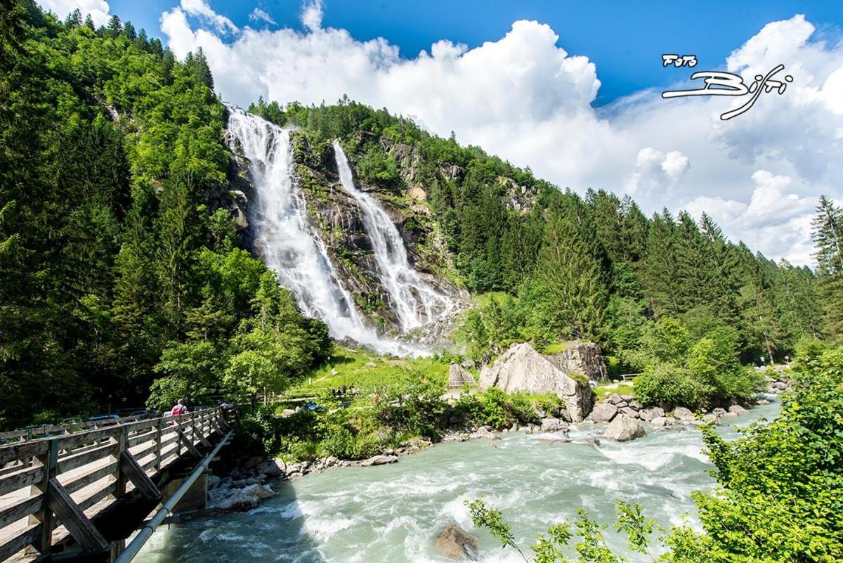 Hotel La Locanda Pinzolo Buitenkant foto