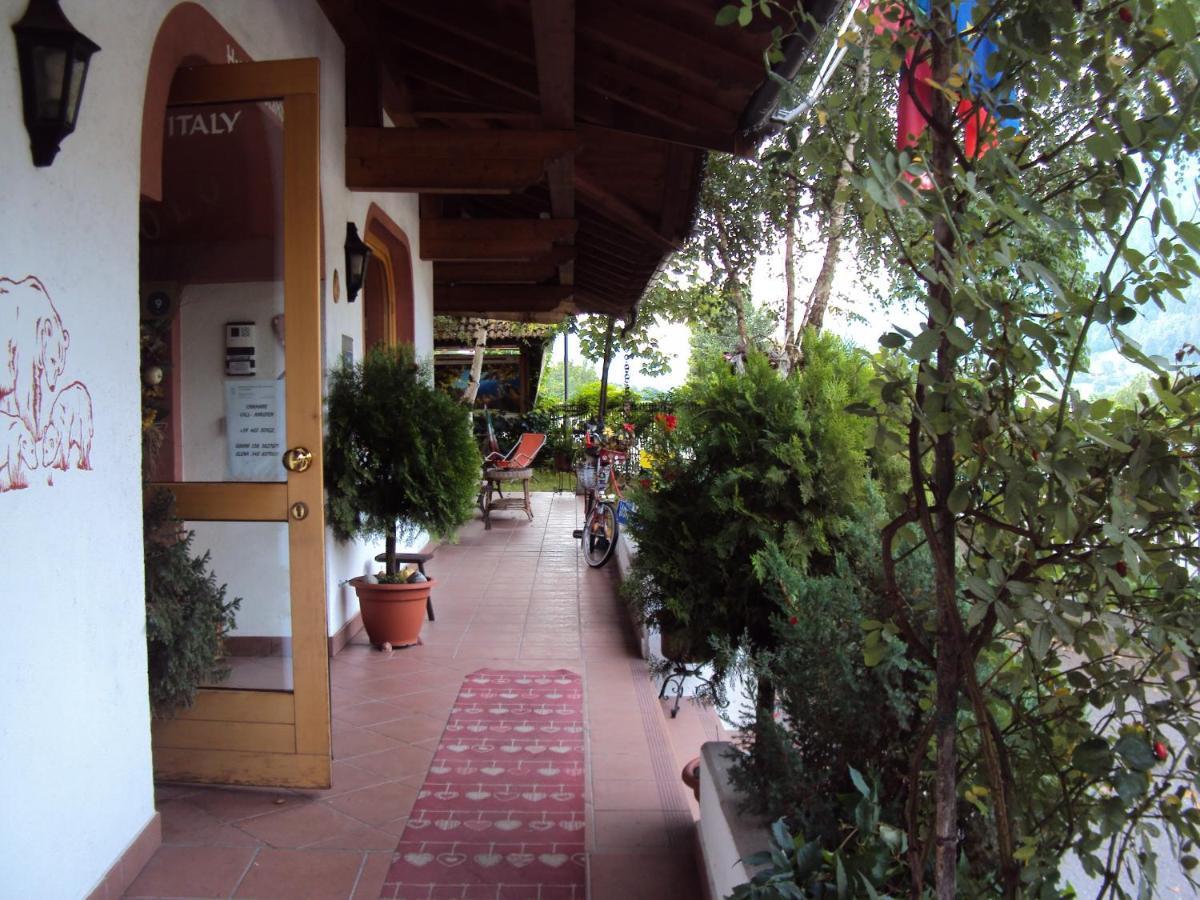Hotel La Locanda Pinzolo Buitenkant foto